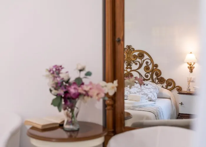 Toma Street Лечче