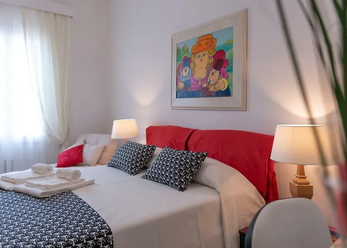 Toma Street 3* Лечче