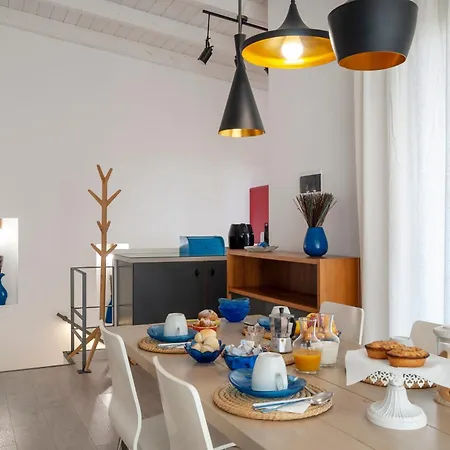Bed & Breakfast Toma Street *