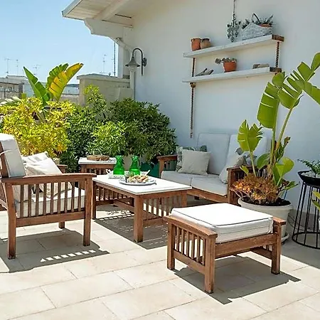 Bed & Breakfast Toma Street 3*