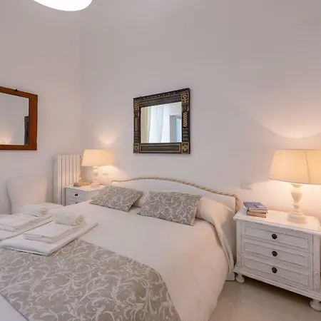 Bed & Breakfast Toma Street